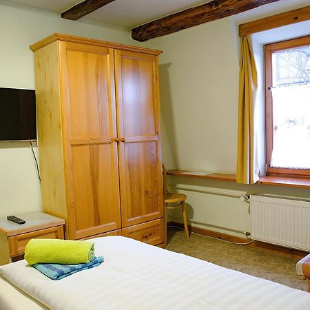 Penzion Pod Branou Poprad Exterior foto