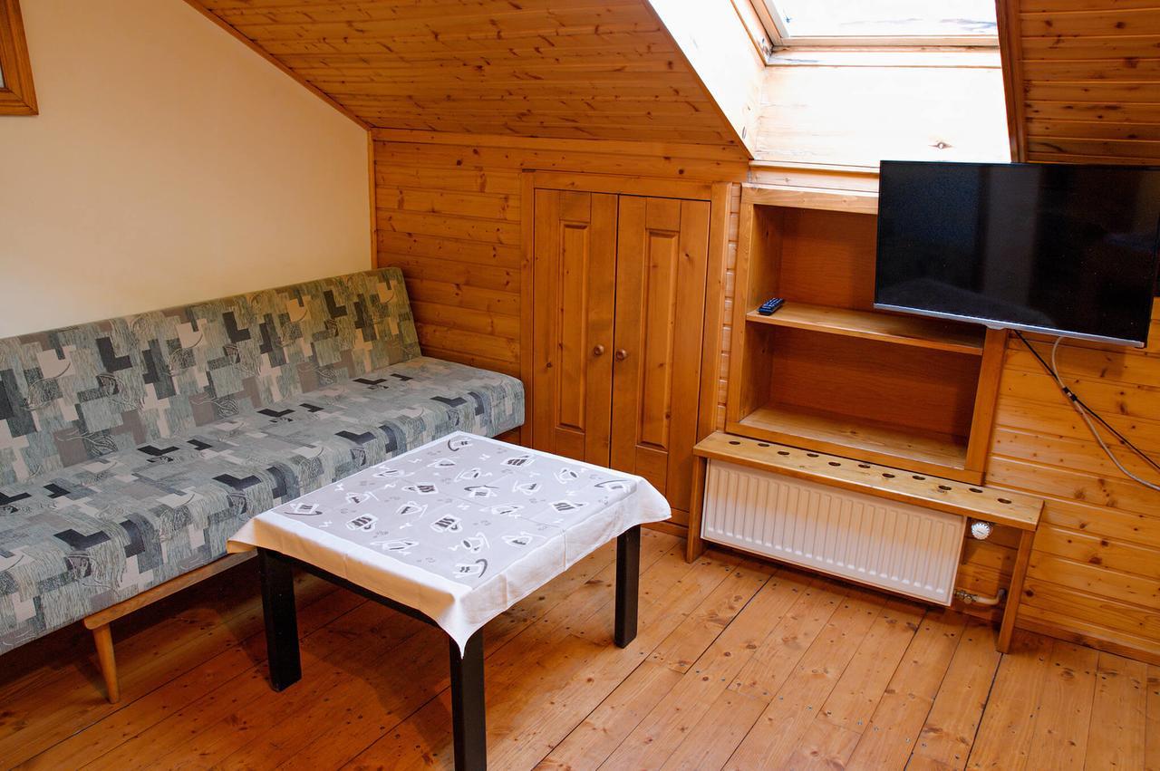Penzion Pod Branou Poprad Exterior foto
